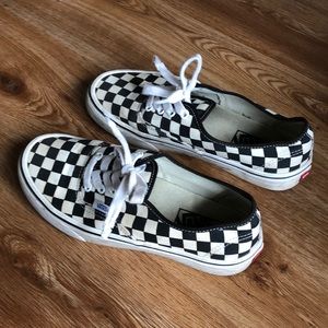 Checkered lace up vans
